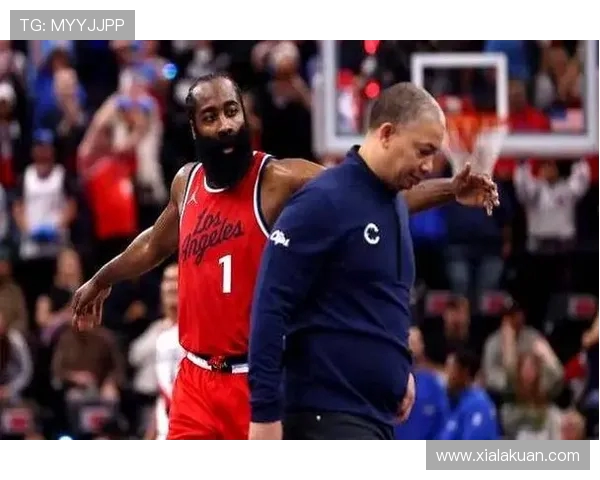 泰伦卢吐心声:伦纳德健康便不透支哈登,他太委屈 泰伦卢吐心声:伦纳德健康便不透支哈登,他太委屈